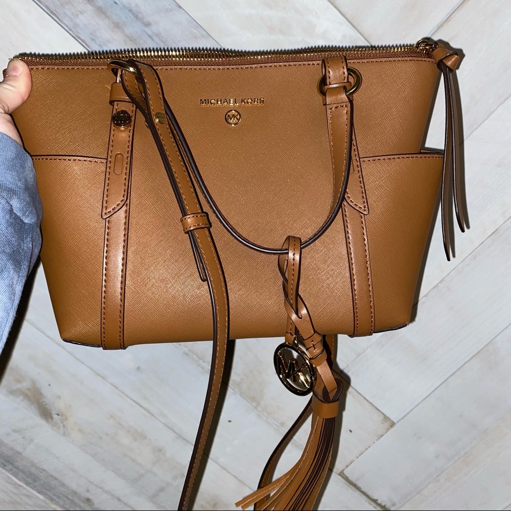 Michael Kors purse